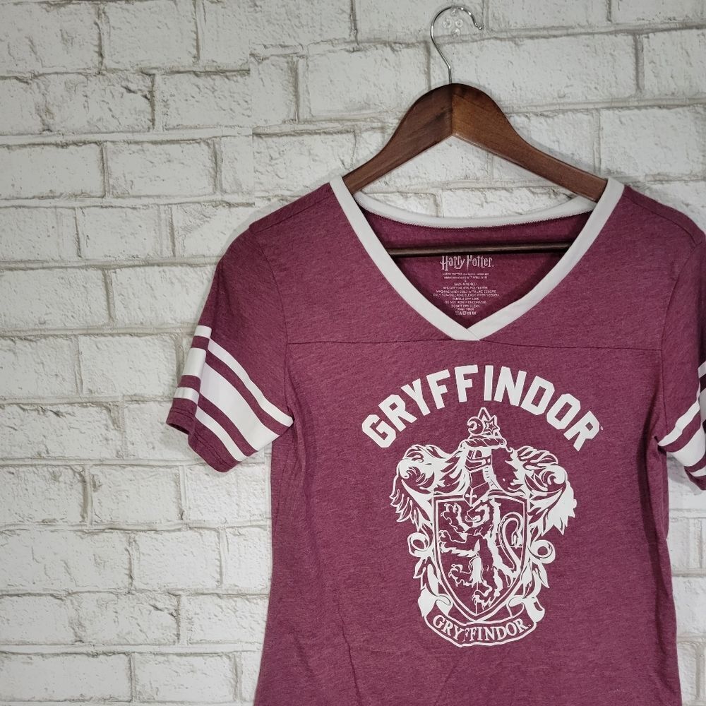 Harry Potter Gryffindor graphic tee - Picture 3 of 12